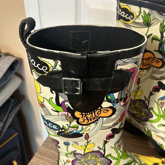 THE SAK WOMEN. WINTER BOOTS ART PRINTS PATTERNS PEACE in size 8 - Picture 8 of 9